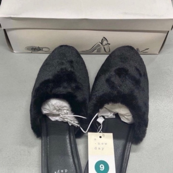 A New Day Black Faux Fur Slippers - Picture 3 of 5